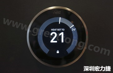 图 2：支持 IoT 功能的恒温器